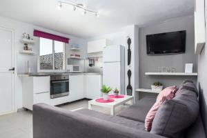 A kitchen or kitchenette at Nuevo Loft Vistas