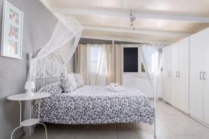 A bed or beds in a room at Nuevo Loft Vistas