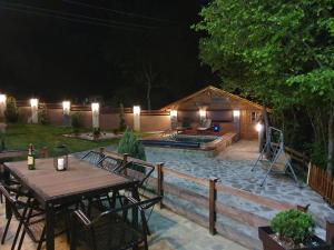 Kolam renang di atau dekat dengan Lodge Zeleni svet