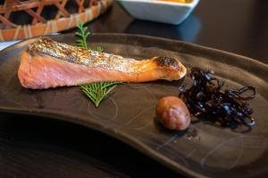 Jídlo v ryokanu nebo okolí + 33 fotografií