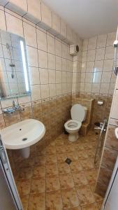 Φωτογραφία από το άλμπουμ του Family Hotel The Rocks σε Belogradchik