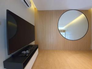 TV a/nebo společenská místnost v ubytování Platinum hotel
