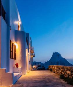 Photo de la galerie de l'établissement Sunset Paraportiani Rooms, à Mykonos