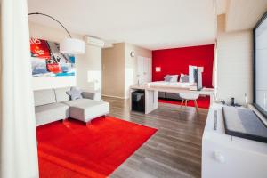 Köök või kööginurk majutusasutuses Delta Hotel