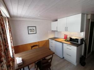 Imagem da galeria de Rössli Apartment em Alpnachstad