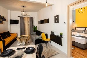 Posteľ alebo postele v izbe v ubytovaní Thess Quality Urban Living