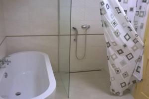Koupelna v ubytování Byt Kněžice u Vrchlabí + 13 fotografií