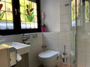 Vannituba majutusasutuses Hotel B54 Heidelberg City Center