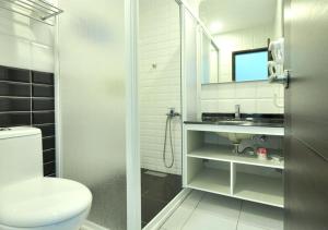 Ένα μπάνιο στο Happy Guesthouse
