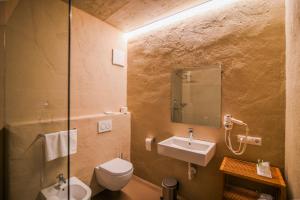 Koupelna v ubytování rössl bianco b&b&b