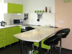 A kitchen or kitchenette at Ferienhaus Judit