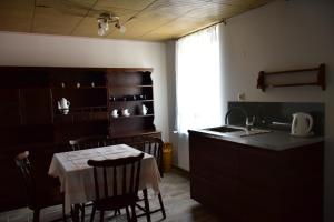 Kuchyňa alebo kuchynka v ubytovaní Villa Therme Hévíz
