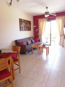 Posezení v ubytování Dream place for relax, sun and sea all year round + 11 fotografií