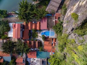 Πισίνα στο ή κοντά στο Tam Coc Serene Bungalow