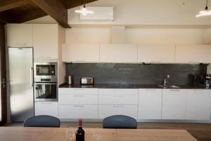 Kuchyň nebo kuchyňský kout v ubytování Casa Nahia Hostal Rural