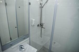 Koupelna v ubytování Volna Hotel