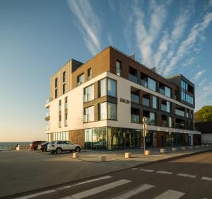 Budynek, w którym mieści się apartament