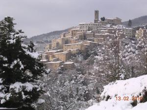 Monolocale Borgo Antico during the winter