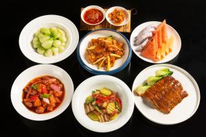 酒店内部或周边提供的食物