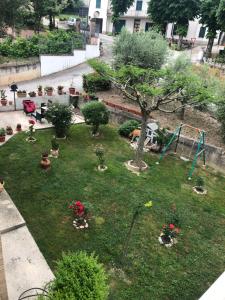 A garden outside Il girasole