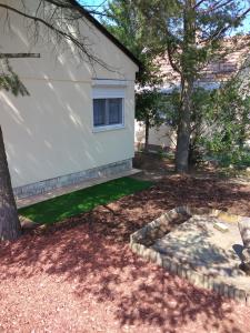 The building in which the holiday home is located