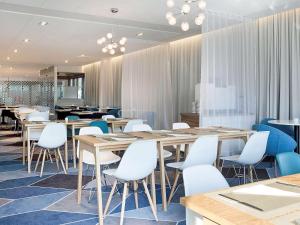 Posedenie v ubytovaní Novotel Katowice Centrum