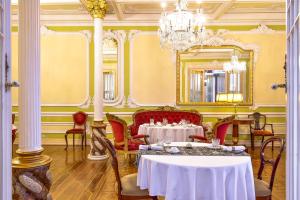 Restaurace v ubytování Palacete Chafariz Del Rei - by Unlock Hotels