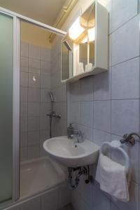 Koupelna v ubytování Apartman Haus Maja + 41 fotografií