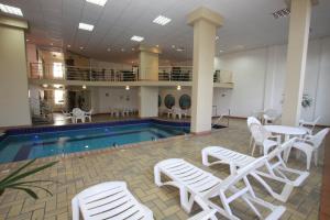 Πισίνα στο ή κοντά στο Hotel Blumenau - Balneário Camboriú