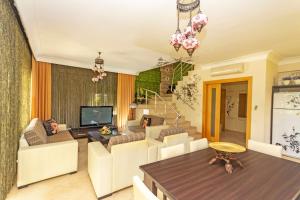 พื้นที่นั่งเล่นของ Paradise Town Villa Camilla