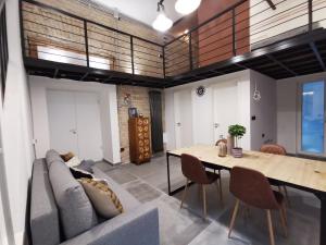 Posedenie v ubytovaní The Address Loft 22ppl