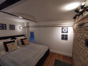 Posteľ alebo postele v izbe v ubytovaní The Address Loft 22ppl