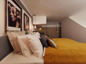 Posteľ alebo postele v izbe v ubytovaní The Address Loft 22ppl