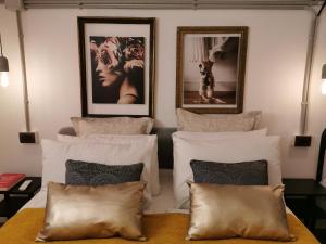 Posteľ alebo postele v izbe v ubytovaní The Address Loft 22ppl