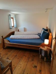 Posteľ alebo postele v izbe v ubytovaní Ferienhaus Schöpf - Die Hoamat