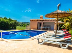 Basen w obiekcie Finca SON PERIS by Mallorca Villa Selection lub w pobliżu