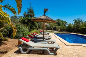 Basen w obiekcie Finca SON PERIS by Mallorca Villa Selection lub w pobliżu