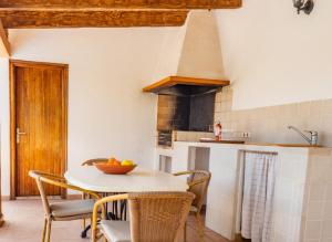 Kuchnia lub aneks kuchenny w obiekcie Finca SON PERIS by Mallorca Villa Selection