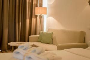 Zona de estar de Caloura Hotel Resort