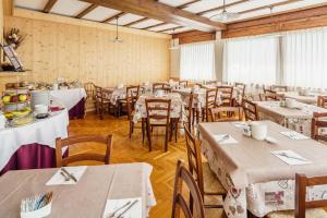 Restaurace v ubytování Hotel Alemagna