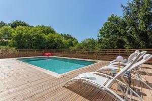 Gallery image of LANDAGAINA Villa with heated pool and garden Guethary close to Biarritz in Guéthary
