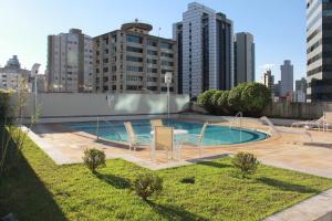 A piscina localizada em Mercure Belo Horizonte Savassi ou nos arredores