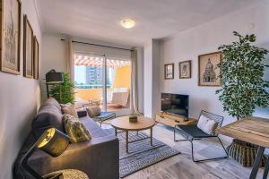 Posezení v ubytování Sur Suites Torremolinos