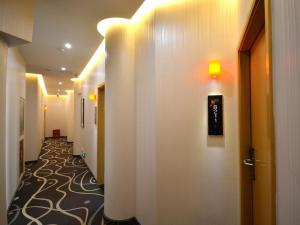 Kuvagallerian kuva majoituspaikasta 7Days Premium Qingdao Technology Street Branch, joka sijaitsee kohteessa Qingdao