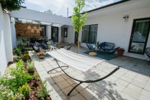 Patio nebo venkovní prostory v ubytování Great Chill Boutique Apartments #11 by Goodnite cz