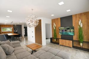 ツリクヴェニツァにあるSPA Houseのギャラリーの写真