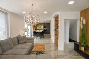 ツリクヴェニツァにあるSPA Houseのギャラリーの写真