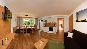 Kuchyňa alebo kuchynka v ubytovaní Apartmenthaus Juen