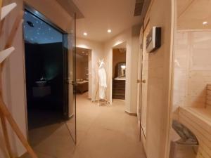 Ένα μπάνιο στο Alexakis Hotel & Spa