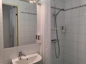 Vannituba majutusasutuses Hotel Lorensberg